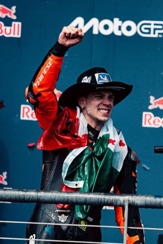 Aprilia Racing Dominasi Berlanjut – BEZZECCHI DAN MARTIN KEMBALI P1-P2 DI AMERIKA