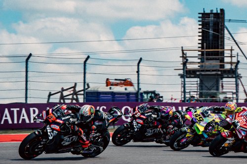 Aprilia Racing Dominasi Berlanjut – BEZZECCHI DAN MARTIN KEMBALI P1-P2 DI AMERIKA