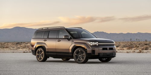 Hyundai, Hyundai's first EREV spotted with interesting design ahead of debut