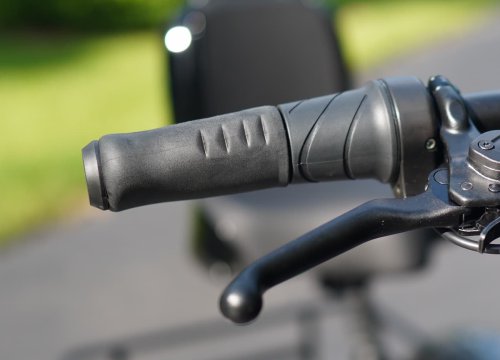 The real reason why e-bike throttles have gotten worse