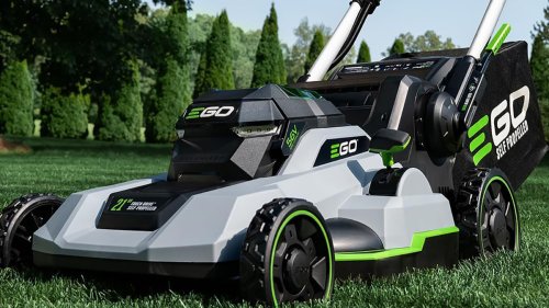Aventon Level 3 + Pace 4 smart e-bikes at new $1,299 lows ($600 off), EcoFlow GLACIER electric cooler bundles, Anker, more