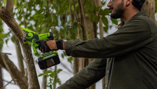 Anker SOLIX Early Prime Day Sale drops S2000 400W solar bundle to exclusive $1,102, Lectric 3-day e-bike flash sale, more