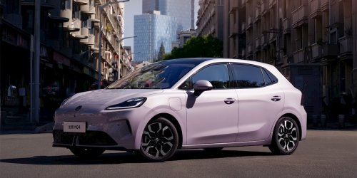 This $10,000 EV is a hit in China, offering a semi-solid-state battery