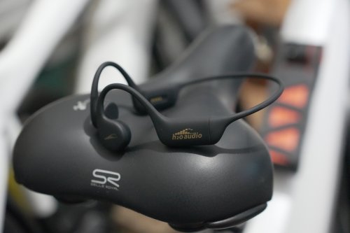 Non-bike bike gear tested: H2O Audio's TRI 2 bone conduction headphones
