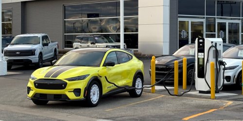 Ford, Ford offers employee pricing and free EV chargers after sales drop