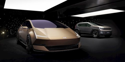 Hyundai, Hyundai Ioniq, Hyundai's new Venus IONIQ EV looks fake driving in public [Video]