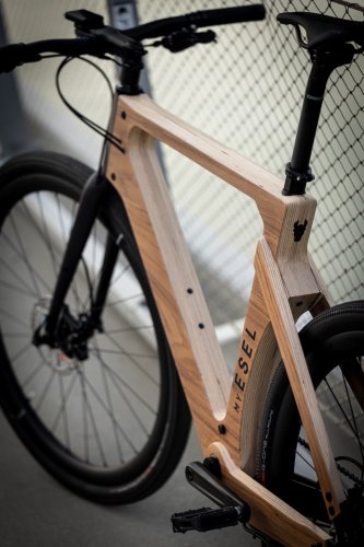 Esel launches eye-catching wooden e-bike designed for urban commuters with style