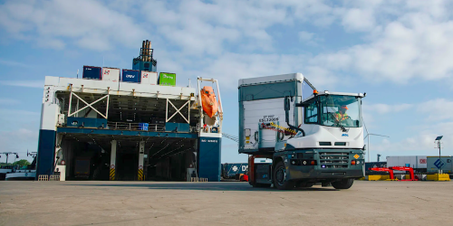 New electric 4x4 RoRo tractor gains traction as ports plug in