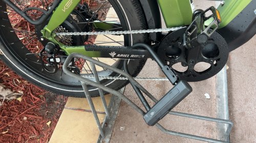 Hiplok Switch 105 folding lock vs Urban D lock tested on e-bikes