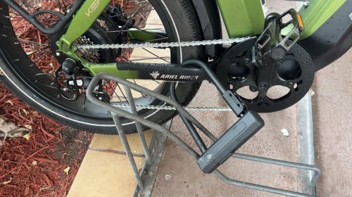 Hiplok Switch 105 folding lock vs Urban D lock tested on e-bikes