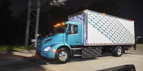 Volvo, Volvo Trucks adds electric PTO to VNR Electric semi lineup
