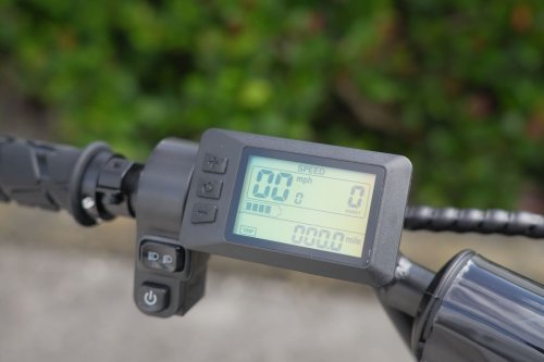 Macfox X7 review: A street-legal UL-listed e-bike that feels like an electric moped