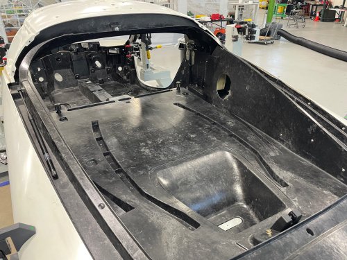 We toured the Aptera factory to see if the solar EV company is gonna make it
