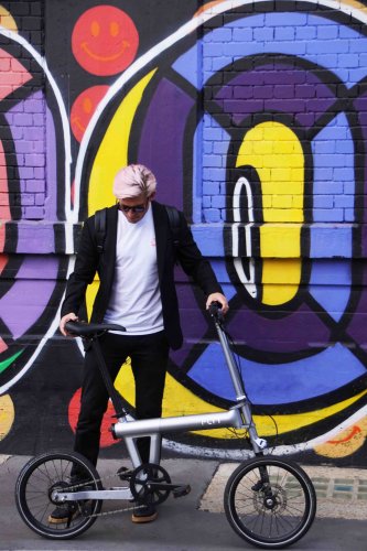 Why this premium e-bike maker glues its bike frames together