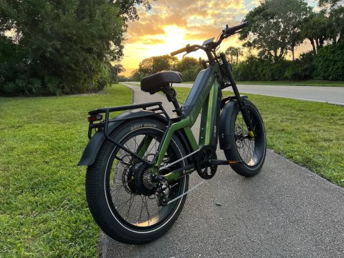 Ariel Rider Kepler review: A big, safe, fat tire commuter e-bike with style