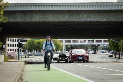 Gazelle launches new 28 MPH e-bikes, bringing Dutch comfort to fast American riders