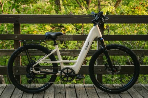 Monarc Tracer redefines commuter e-bikes with dual batteries, premium tech, and a 5-year warranty