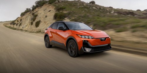 Subaru, Subaru's new top-selling EV delivers 300 miles of range for $35K