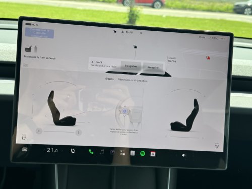 Tesla Model Y RWD 2026 Review: an entry-level trim with top-of-the-line technology