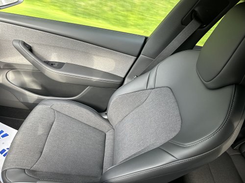 Tesla Model Y RWD 2026 Review: an entry-level trim with top-of-the-line technology