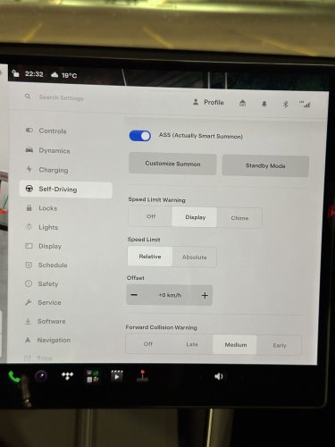 Tesla Model Y RWD 2026 Review: an entry-level trim with top-of-the-line technology