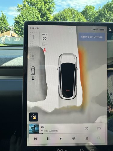 Tesla Model Y RWD 2026 Review: an entry-level trim with top-of-the-line technology