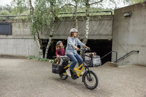 Tern redesigns famous HSD cargo e-bike, making it smarter, stronger, and even more family-friendly