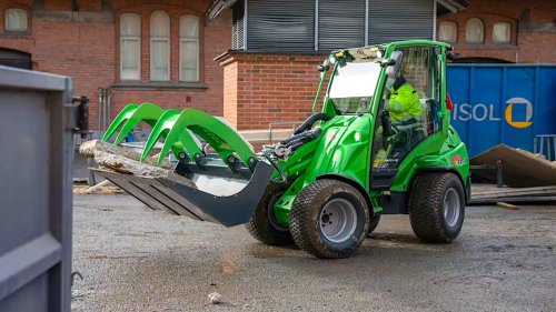 E-quipment highlight: Avant Tecno e727 electric wheel loader