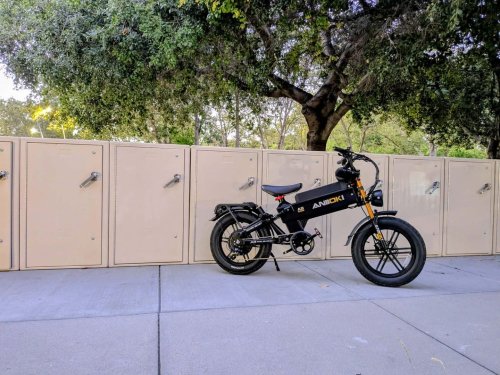 Aniioki’s latest 6,000W dual-motor e-bike blurs past the line so much it’s basically an electric motorcycle