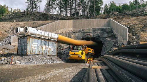 Volvo, First-ever Volvo A30 Electric articulated haul trucks get to work