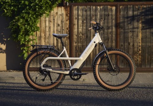 Trek targets the fat tire e-bike boom with its new throttle-enabled Borrego+