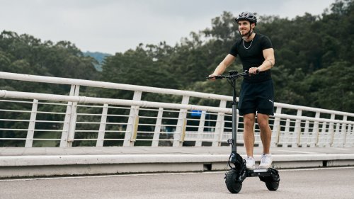 This 2,000W electric scooter hits 34 mph – and Electrek readers save 5%