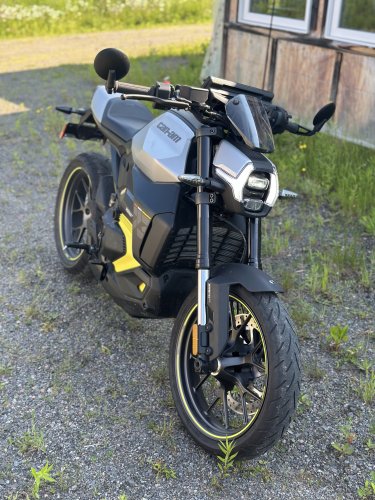 Can-Am Pulse 2026 Review : Is the lower price enough?