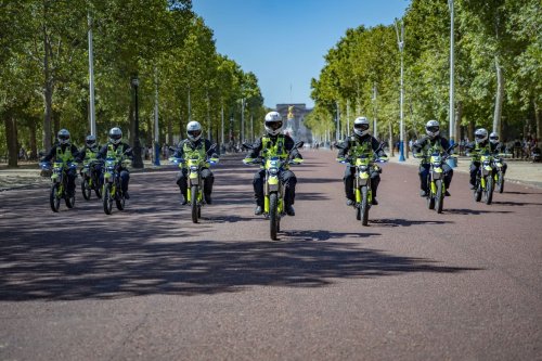 London police are now using the same illegal e-bikes as the criminals they chase