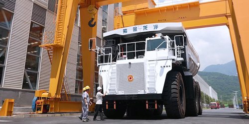 Battery, 350-ton Longking ZL230E is the biggest, baddest battery mining rig you can buy