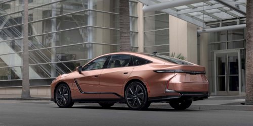 Lexus, Lexus ES, Lexus undercuts rivals with 2027 ES prices starting under $50,000