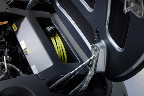 Volkswagen Mission Efficiency: the XL1 comes back as 1,000-mile range electric car