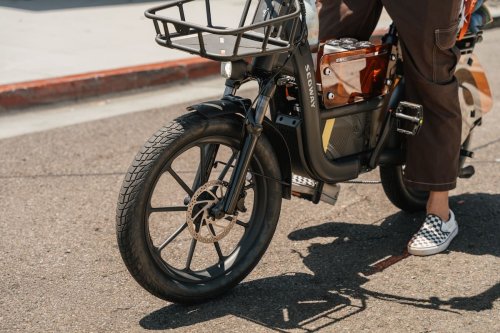 Segway’s new 28 MPH MUXI Pro cargo e-bike gets automatic shifting and regen braking