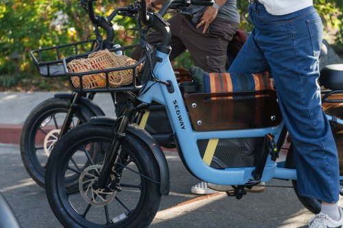 Segway’s new 28 MPH MUXI Pro cargo e-bike gets automatic shifting and regen braking