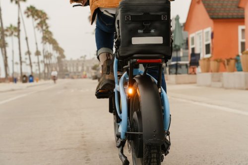 Segway’s new 28 MPH MUXI Pro cargo e-bike gets automatic shifting and regen braking