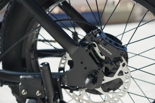 Macfox X1S e-bike review: More mini-moto than bicycle, yet still street legal