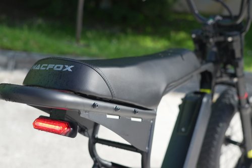 Macfox X1S e-bike review: More mini-moto than bicycle, yet still street legal