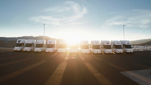 Tesla Semi finally enters volume production, 7 years behind schedule
