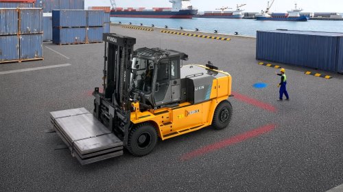 Hyundai, E-quipment highlight: 16-tonne Hyundai 160B-X battery-electric forklift
