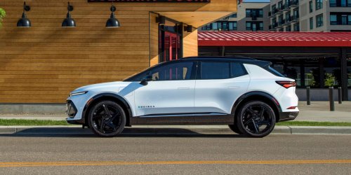 Chevy, The Chevy Equinox EV gains a few big updates for 2027