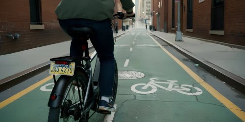 Why lawmakers are trying so hard to slap license plates on e-bikes this year | Electrek