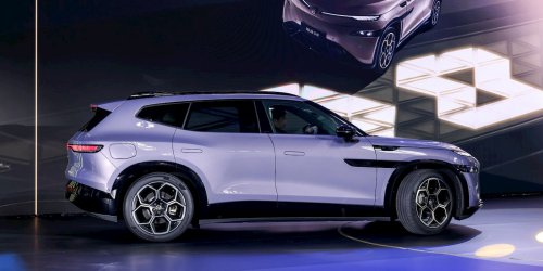 Volkswagen launches high-tech electric SUV in China for $35,000