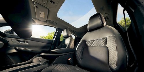 Mitsubishi's new EV costs $8,000 more than the Nissan LEAF