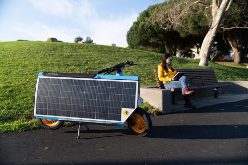 This funky solar electric scooter could handle your commute without ever plugging in