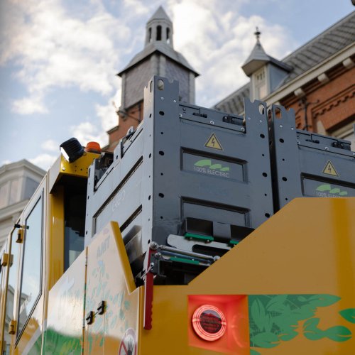 Battery, E-quipment highlight: AMT's hot-swapping battery electric rail excavator
